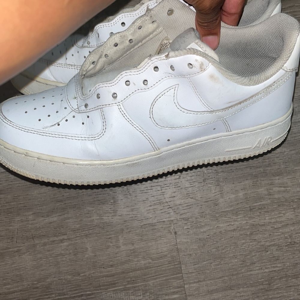AF1 - Picture 2 of 6